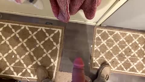 nbarrie98 online show from February 7, 10:52 pm