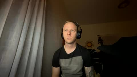 Snapshot of nboss55 chatting on October 6, 12:54 pm nboss55 online show from October 6, 12:54 pm