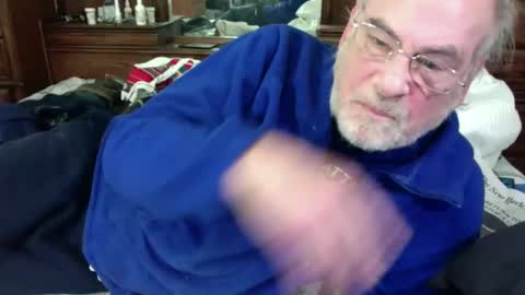 Snapshot of nedddludd chatting on March 4, 11:54 pm nedddludd online show from March 4, 11:54 pm