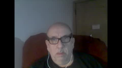 Tom online show from February 17, 12:21 am