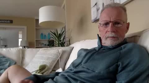 Jack online show from March 22, 2:33 pm