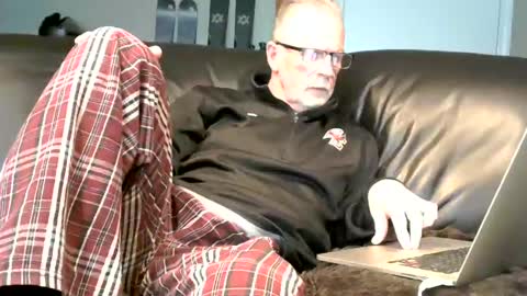 Snapshot of neman4u2c chatting on January 1, 3:23 am Jack online show from January 1, 3:23 am