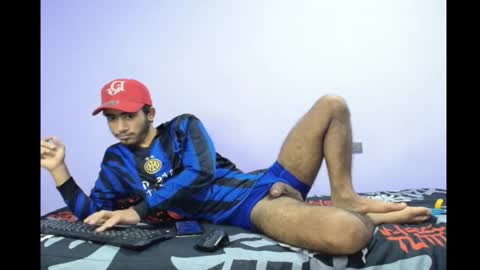 neo_latin online show from October 30, 5:09 am