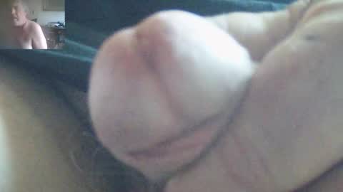 neohiom4f online show from April 19, 8:00 pm