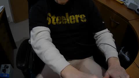 Snapshot of neotee3 chatting on February 2, 5:21 am Neotee online show from February 2, 5:21 am