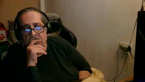 neron401 online show from February 2, 11:13 pm