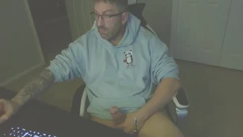 newevo online show from February 6, 2:14 pm