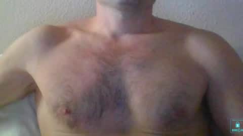 Snapshot of newtyguy90 chatting on January 5, 12:10 pm newtyguy90 online show from January 5, 12:10 pm