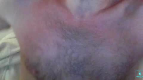 Snapshot of newtyguy90 chatting on December 9, 8:00 am newtyguy90 online show from December 9, 8:00 am