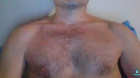 Snapshot of newtyguy90 chatting on December 16, 7:26 am newtyguy90 online show from December 16, 7:26 am