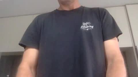 Snapshot of newysub75 chatting on January 8, 4:44 am newysub75 online show from January 8, 4:44 am