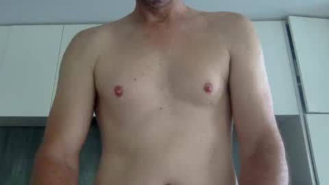 Snapshot of newysub75 chatting on December 9, 11:20 pm newysub75 online show from December 9, 11:20 pm