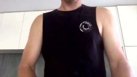 Snapshot of newysub75 chatting on December 23, 2:02 am newysub75 online show from December 23, 2:02 am