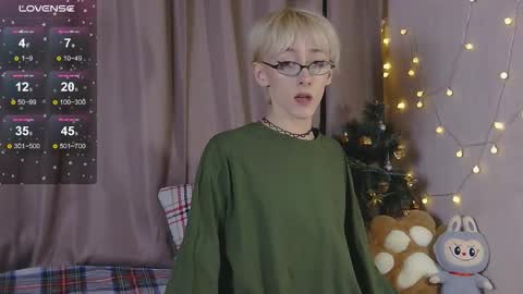 NextVibe1 online show from January 13, 4:44 pm