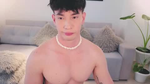 Snapshot of neythan__blaze chatting on September 13, 7:04 pm online show from September 13, 7:04 pm