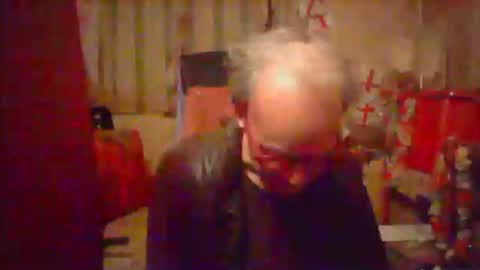 Snapshot of nice6body chatting on October 10, 1:10 am nice6body online show from October 10, 1:10 am