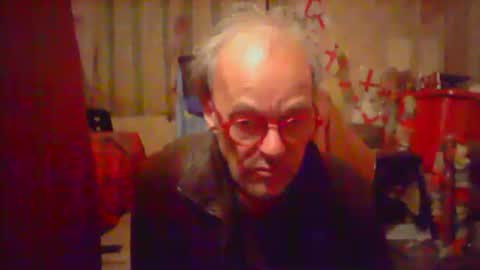 Snapshot of nice6body chatting on October 2, 12:58 am nice6body online show from October 2, 12:58 am