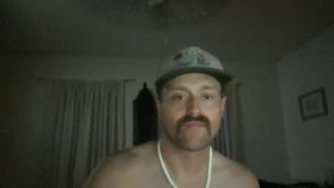 NiceButtNiceGuy online show from April 6, 2:41 am