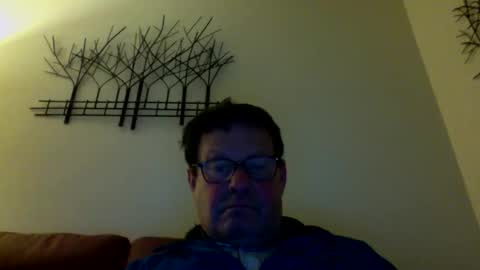 Keith999 online show from April 10, 7:43 pm