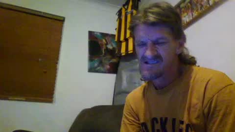 Snapshot of niceozziecockxxx chatting on February 27, 6:09 pm Sexiishaine online show from February 27, 6:09 pm