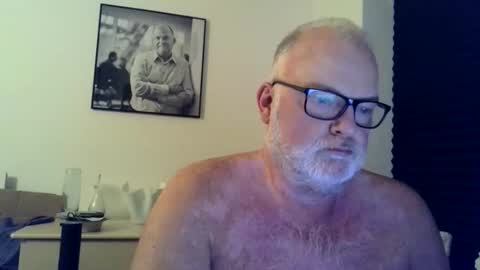 nicexxdane online show from March 18, 4:48 am