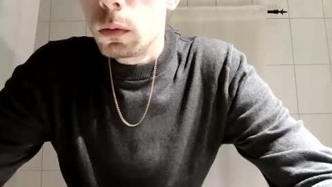 nick194207 online show from March 14, 9:22 pm