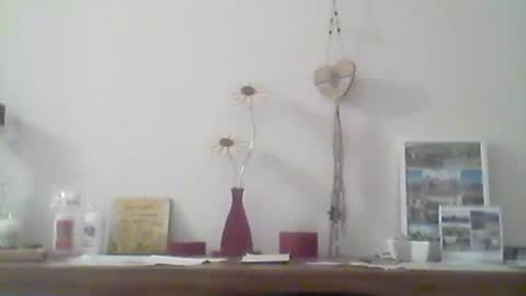 nick1990b online show from April 11, 6:44 pm