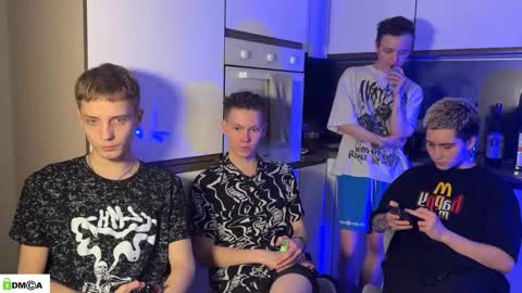 nick_kule online show from November 20, 8:18 pm