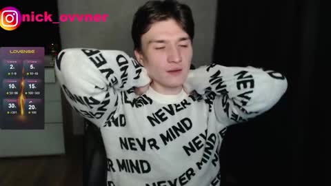 Snapshot of nick_owner chatting on October 1, 7:18 pm Nick online show from October 1, 7:18 pm