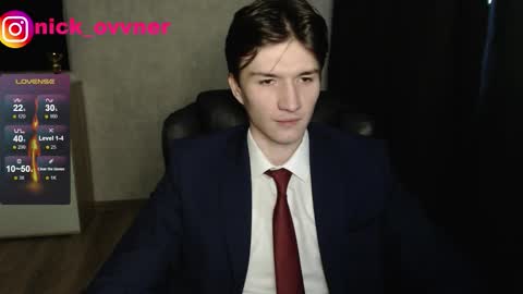 Snapshot of nick_owner chatting on October 12, 4:06 am Nick online show from October 12, 4:06 am