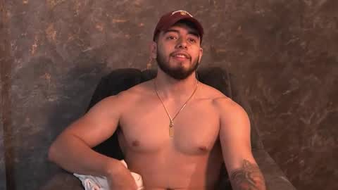 Snapshot of nick_vans chatting on September 19, 5:24 pm Jhohan online show from September 19, 5:24 pm