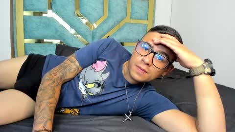 nickk_jonson online show from March 31, 2:19 pm