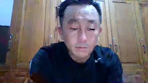 Snapshot of nickyang75 chatting on October 23, 7:28 pm nickyang75 online show from October 23, 7:28 pm