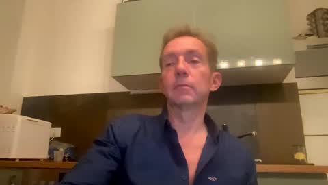 Snapshot of nico181969 chatting on February 19, 9:58 pm Nico online show from February 19, 9:58 pm