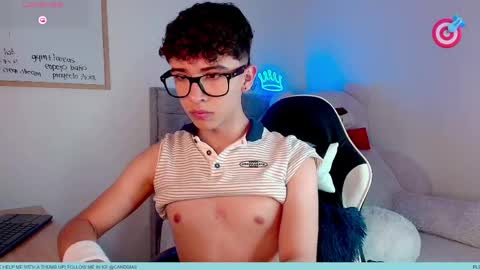 nico  online show from March 30, 8:54 pm