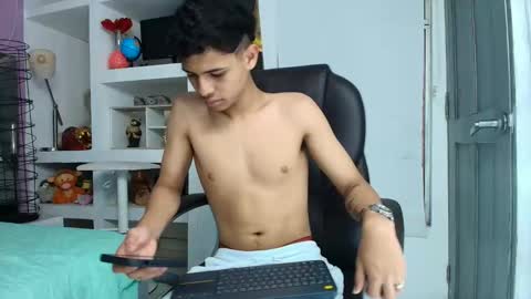 NICO online show from April 13, 8:42 pm