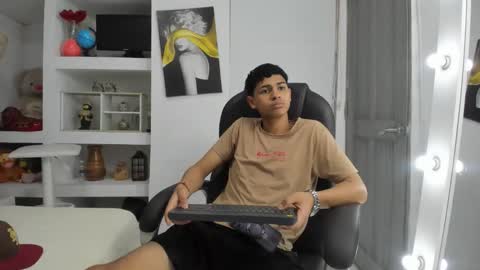 NICO online show from March 28, 7:47 pm