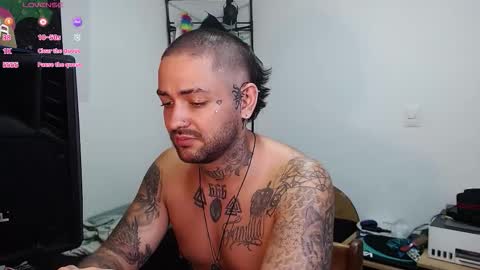 nicolas online show from December 22, 5:04 am