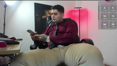 Nicolas Fellener online show from November 17, 5:21 am