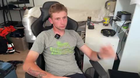 Snapshot of nicramga chatting on September 11, 3:22 pm nicramga online show from September 11, 3:22 pm