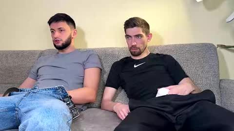 Damon online show from December 13, 8:15 pm