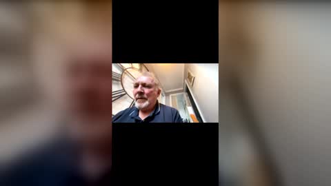 nighthawk113205 online show from April 22, 6:41 am