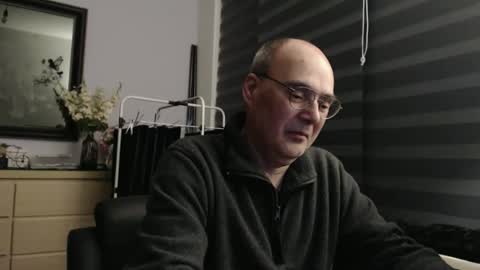 nightkeeper63 online show from March 1, 12:10 am