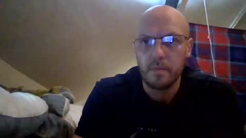 nighttime online show from December 24, 6:39 pm