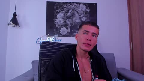 Niick online show from February 7, 3:45 am