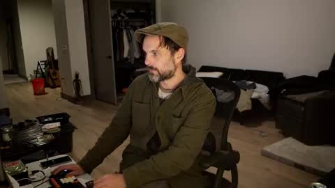 Nike Jude online show from February 3, 4:32 am