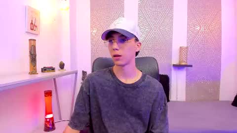    online show from November 23, 4:23 am