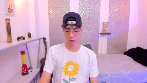    online show from November 11, 4:39 am