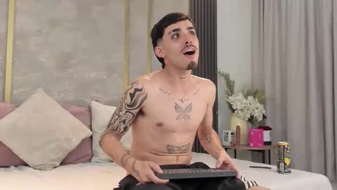 Niko Stone online show from March 7, 6:44 am