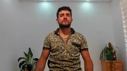 LIAM- noah online show from November 27, 1:26 pm